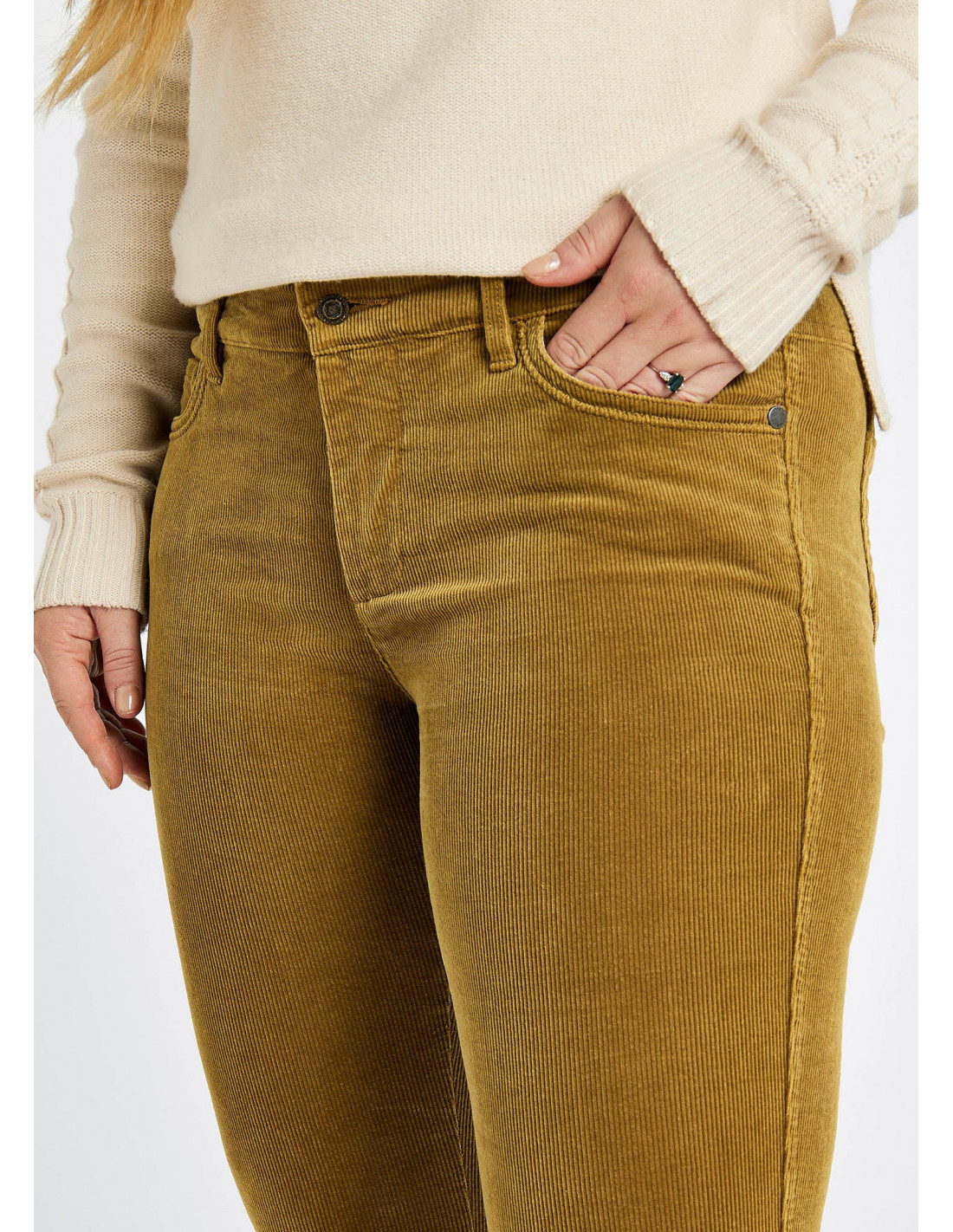dubarry-honeysuckle-harvest-gold (3)