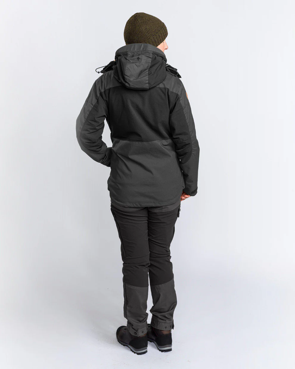 3302-407-66_Pinewood3