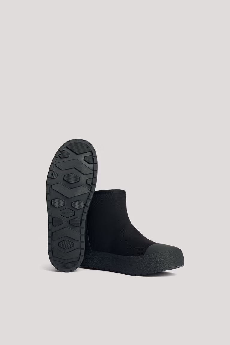 279_3c91d21321_arch-hybrid-m-water-proof-shoe-m-product-3-original (1)