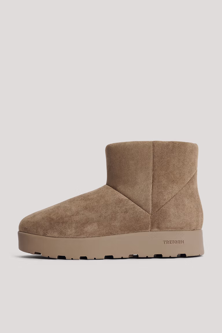381_b7a3dd3c34_akki-low-hybrid-water-proof-shoe-w-product-5-water-proof-shoe-w-lifestyle-1-original Tretorn Akki Low Hybrid - Vattentät vinterstövel