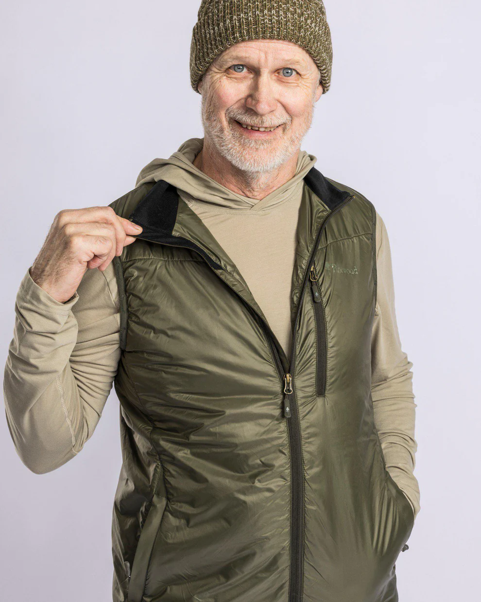 pinewood-wool-insulated-midlayer-vest-water-repellent